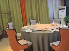 -香山湖渔家大院