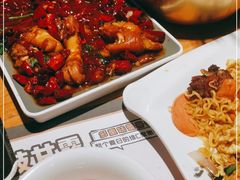 -喝丢一只鞋海鲜烧烤·海肠捞饭(东关街店)