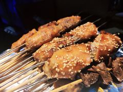 -西街夜油条·麻团包乌饭