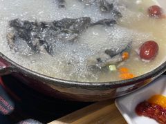 -黑鸡小馆(金源店)