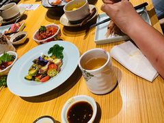 -花和海鲜自助(梅江店)