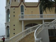 -Rizzan Sea Park Hotel Tancha Bay室内游泳池