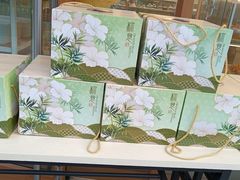 -85度C(生甜甜圈研究工坊·上海平凉店)