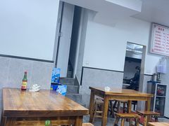 -何记酿皮店(西流湾店)