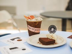 -HUGS coffee(东区店)
