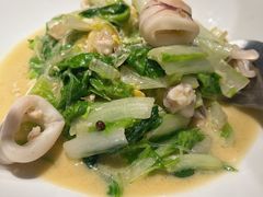 笔管鱼小白菜-开海·红岛海鲜虾水饺(石老人店)