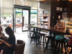 大堂-星巴克(深圳龙岗摩尔城店)