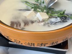 -宝荣鱼馆·临湖之宴(千岛湖店)