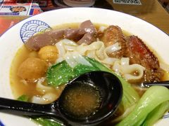 无牌小范必食车仔面-無牌小范·香港明星美食