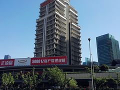 -陆家嘴空中步行连廊