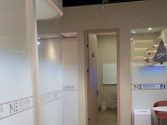 -ME Marvel English 麦迩威英语(万象城校区)