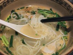蒙自过桥米线-南蛮子(进贤路店)