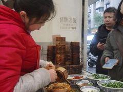 -曾笼笼牛肉饼