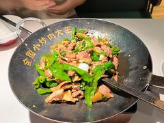 -费大厨辣椒炒肉(高铁吾悦广场店)