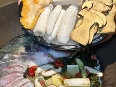 -鲜潭蒸汽石锅鱼(五道口购物中心店)