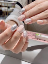 -丽心自助美甲美睫