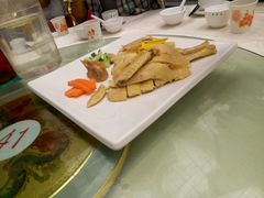 -广州花之恋城堡酒店