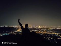 -鬼笑石后山停车场