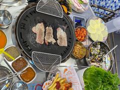 -玄希浪漫厨房·韩料烤肉(湖滨银泰in77店)