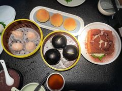 黄油菠萝油-蝴蝶里·粤菜·点心(滨江龙湖店)