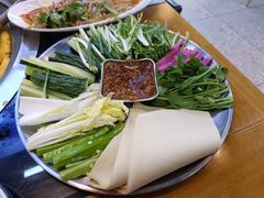 -炖四方东北铁锅炖·烧烤小龙虾(中豪国际店)