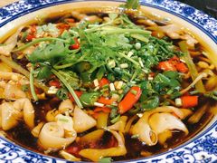 -自贡盐帮菜·玩辣餐厅(樱花园西街店)