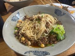 -丁丁猫重庆小面(徐州路店)