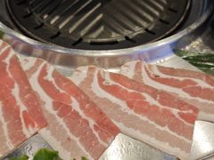 -哈哈碳都·牛肋条无限自助烤肉(台江万达店)