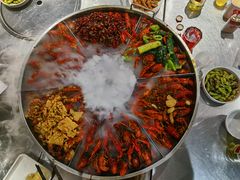 -龙巢盱眙龙虾·牛蛙·烧烤宵夜(八卦岭店)