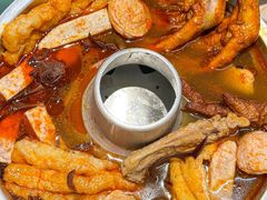 -顶上头•螺蛳粉火锅(德思勤复地星光店)