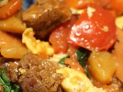 -同济大学本部学苑饮食广场