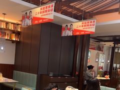 -阿瓦山寨·湘菜现炒·剁椒鱼头王(咸阳总店)