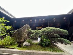 -胡雪岩故居