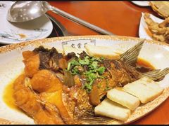 -雪野鱼头大王邢府公老店(雪野湖店)