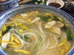 -桥香园云南过桥米线(金马碧鸡店)