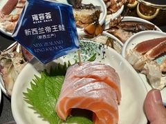 -雍容荟帝王蟹活龙虾展台自助(IFS黑金店)