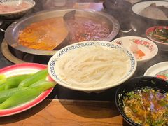 -沸炉重庆老火锅(军事博物馆店)