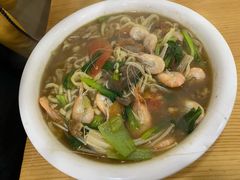 -象山小白象海鲜面