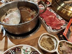 -汉江山料理级自助烤肉(荆州万达店)