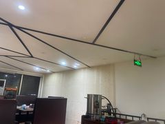 -三湘四水正宗湘菜(君峰路店)