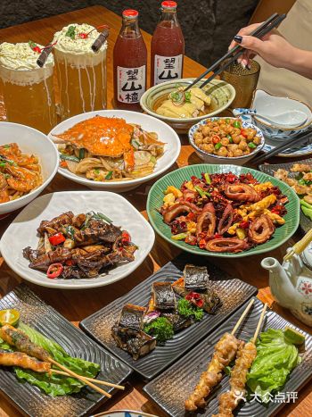 他家烧鸟也有！我吃的是鸡软骨、鸡皮虾、青花鱼、鸡脚筋