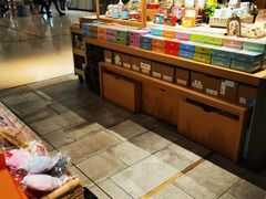 -猫的天空之城概念书店(苏州诚品店)