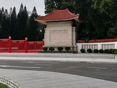 -烈士陵园(地铁站)