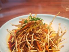 -川流不息·地道川菜·小龙虾(松东路店)