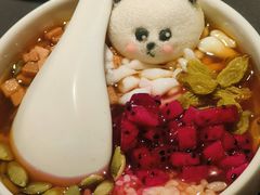 醪糟杏仁冰粉-麻六记(深圳首店)