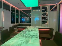 -Whisper Bar 