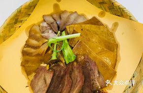 Da Yuan Braised Meat Platter