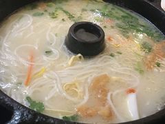 -飞虎过桥米线(翠湖店)
