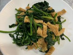 -汗腾格里·风味餐厅(新疆驻京办店)