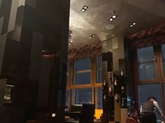 -翡翠36酒吧(浦东香格里拉店)
